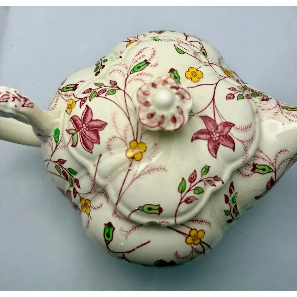 Taylor Smith & Taylor Chelsea Chintz Teapot w/ Lid Vogue 1940s Vintage USA
